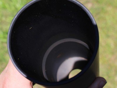 Hard to photograph, but you can see the step inside to support the bottom of the can.