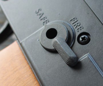 Both sides are clearly marked.