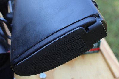 Need extra stability? Flip up this rear panel on the stock and left it rest on your shoulder. It is a great option for standing shots when fatigue gets the better of you.