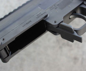 CMMG's 7.62x39 AR--The Mutant--Review The mag well is easy to find, though I'd entertain the idea of a nice beveled skirt to help guide them in.