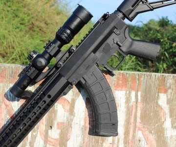 CMMG's 7.62x39 AR--The Mutant--Review The guns look more complete with the long curve of a 30 round magazine. The Magpul mag it comes with works exceptionally well with the gun.