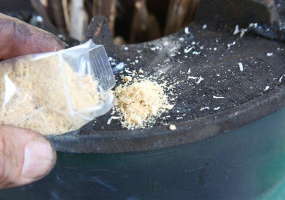 I didn't have much luck with igniting the Fatwood dust with just sparks at all. 