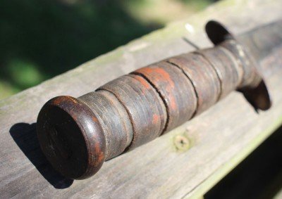 This old blade has been in service a long time. Until my cousin (not the original owner) died in 1996, it was in use as a utility knife. 