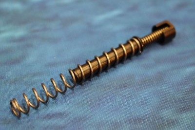 The double-spring that has proven crucial for the success of some compact 9s.