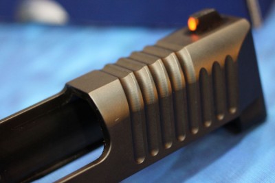 The serrations wrap around the frame 