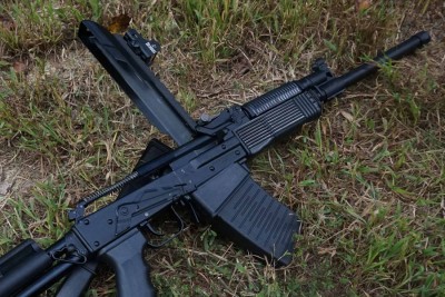 The railed top-cover makes mounting optics easy, and they return to zero easy enough when the cover is closed.