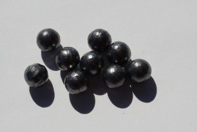 9 balls of OO Buck from the shells used above. 