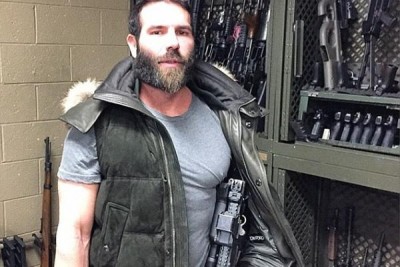 Dan Bilzerian has quite the Instagram presence.  Though, viewer discretion is advised/NSFW.  