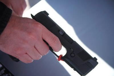 Clay Shoots the Hudson H9 1911/Glock Hybrid - First Impressions – SHOT Show 2017 Clay Shoots the Hudson H9 1911/Glock Hybrid - First Impressions – SHOT Show 2017