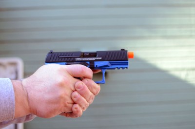 When still loaded, the slide cycles and then returns to battery. 