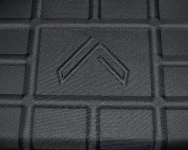 The Legion case is well made and lockable. It could use a handle. 