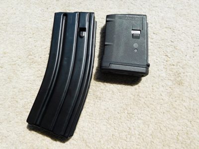 A 30-round metal magazine comes with the gun. This Magpul 10-rounder also worked well as did a Bushmaster mag. 