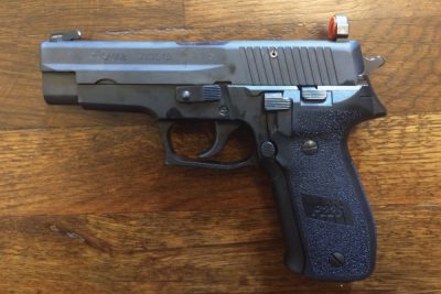 I decided to use the Snake Eyes on my favorite handgun—a Sig Sauer P226. 