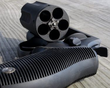 A Big-Bore, EDC Shotgun? Hands On, Full Review and Test A Big-Bore, EDC Shotgun? Hands On, Full Review and Test