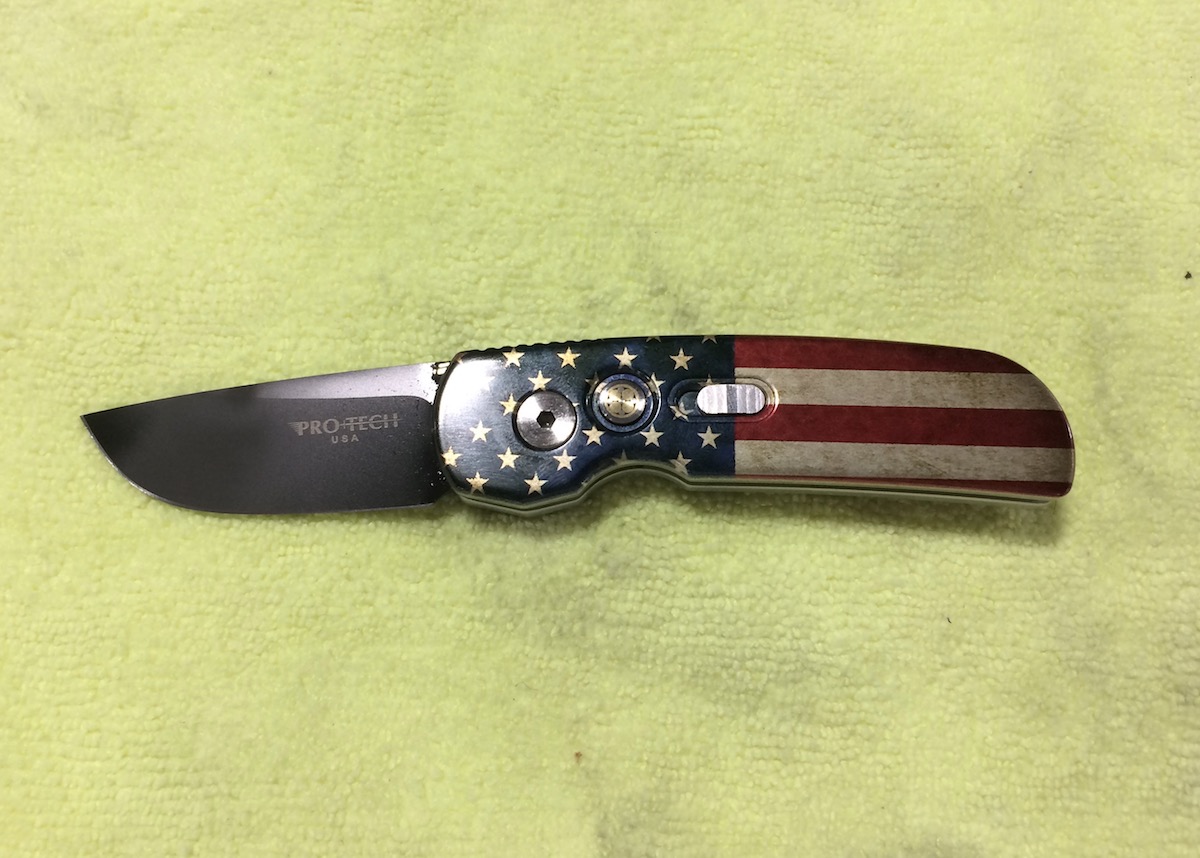 California Legal Switchblade! — SHOT Show 2017