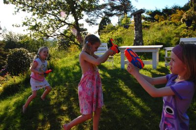 PopSugar Columnist Argues ‘Why Kids Should Never Play With Water Guns’