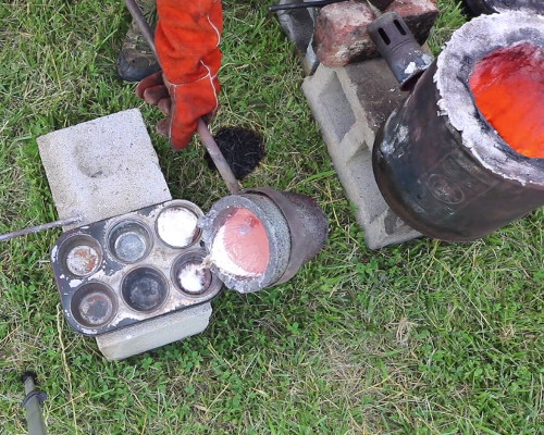 Recycling At Its Best: Working Aluminum Can AR-15