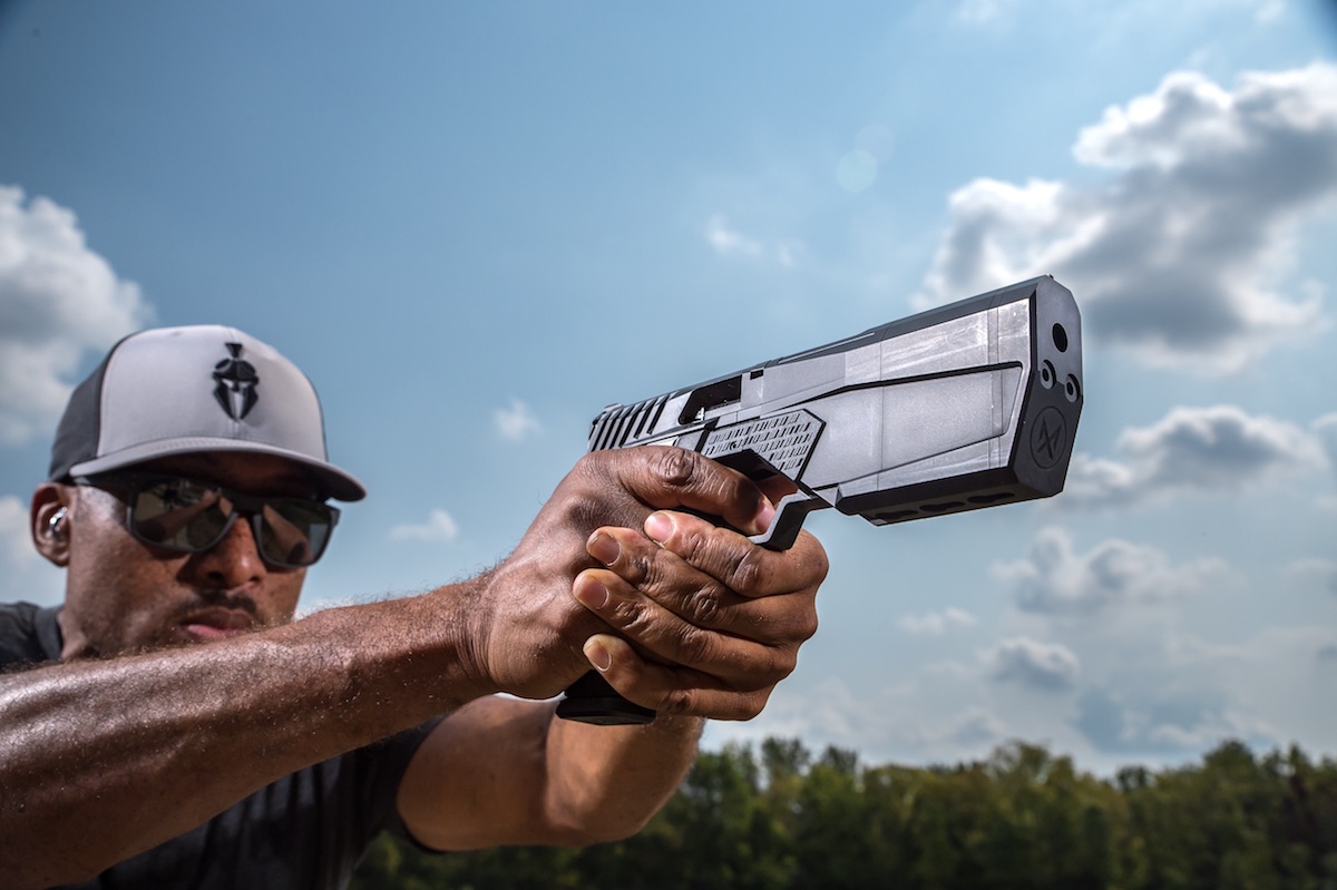 Welcome to the New Age: SilencerCo's Maxim 9 Integrally Suppressed 9mm Welcome to the New Age: SilencerCo's Maxim 9 Integrally Suppressed 9mm