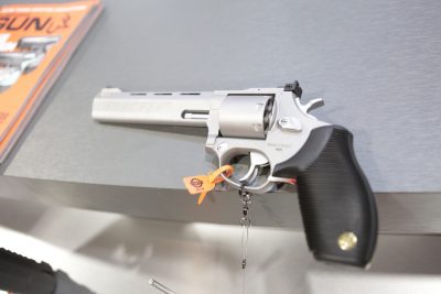 Three-Caliber Wheelgun with Two Cylinders: Taurus 692 — SHOT Show 2018