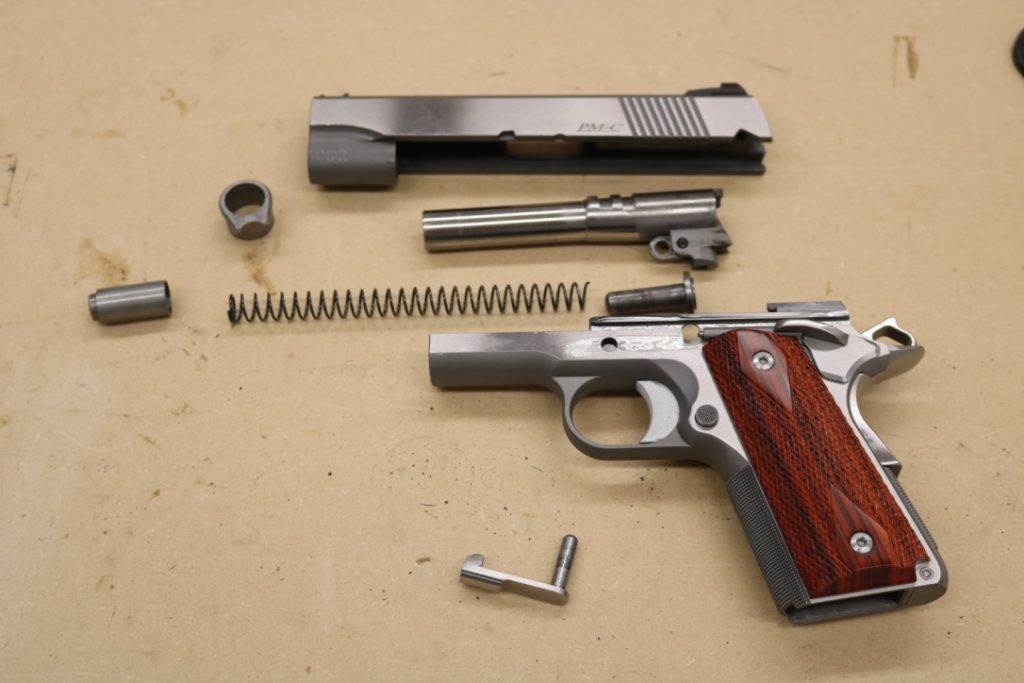 Dan Wesson 1911 - Extreme Accuracy from Officer Framed Gun