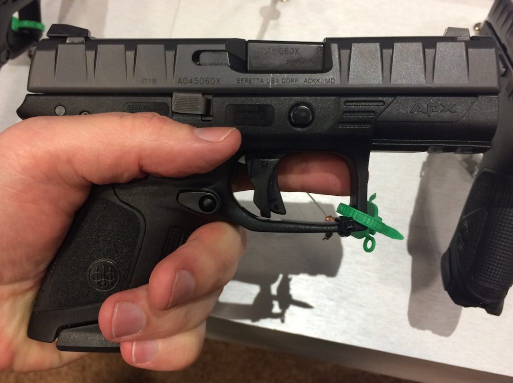 Feeling Out the New Beretta APX Compact & APX Centurion Feeling Out the New Beretta APX Compact & APX Centurion