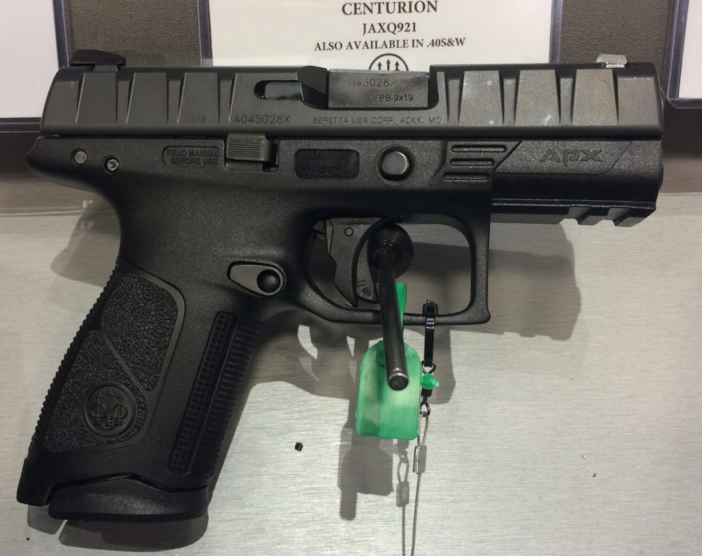 Feeling Out the New Beretta APX Compact & APX Centurion Feeling Out the New Beretta APX Compact & APX Centurion