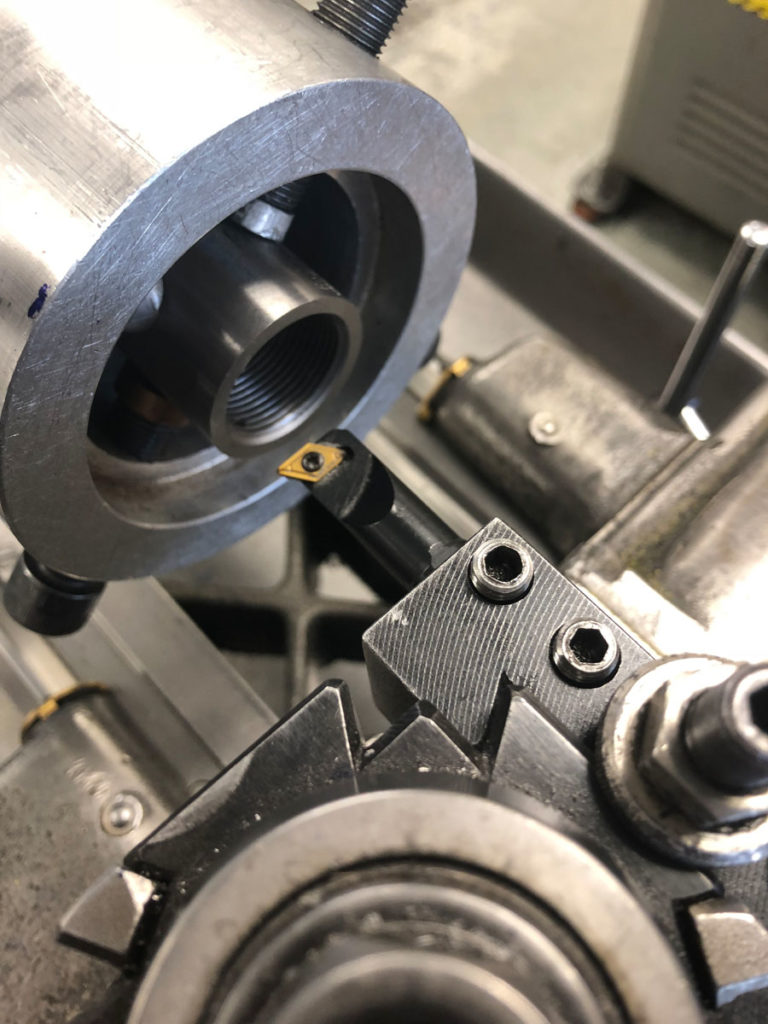 NRA Advanced Machine Shop Class or How to Chamber a Barrel - Part 1 NRA Advanced Machine Shop Class or How to Chamber a Barrel - Part 1