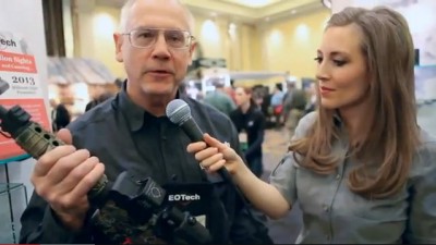 Eotech 300 Blackout Holographic Sight & Crossbow Sight - SHOT Show 2013