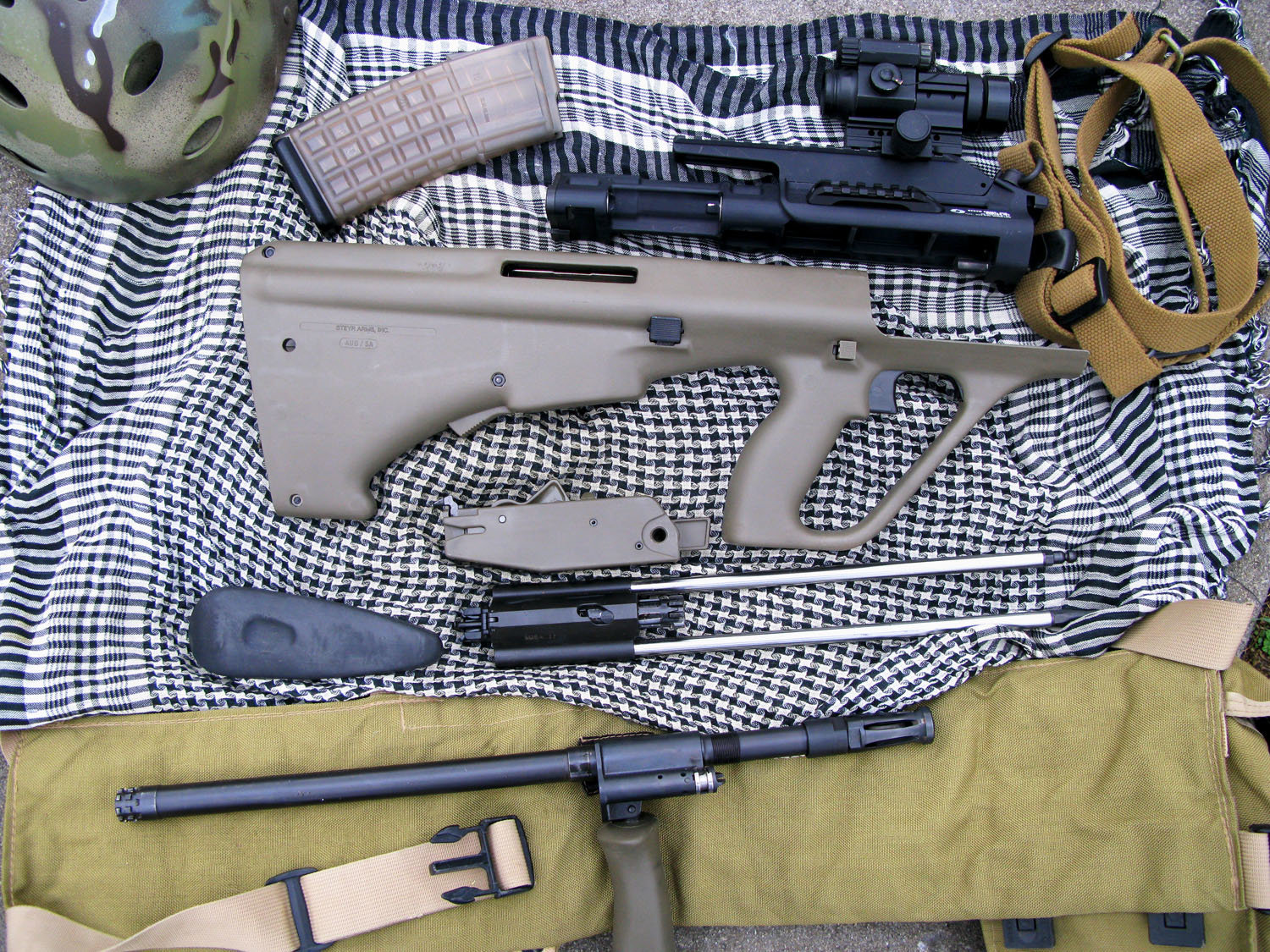 The Steyr AUG M3 A1A New Take on the Old Bullpup