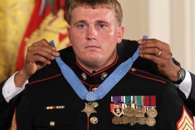 Medal of Honor Recipient Wants ‘Full institution of the 2nd Amendment’ following Chattanooga Shooting