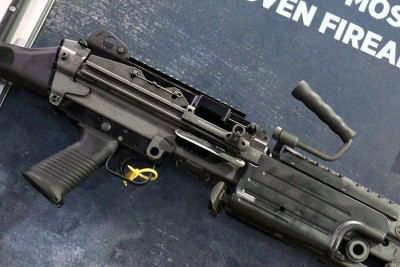FN Civilian M249 SAW - FNH - SHOT Show 2016