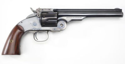 Tom Selleck Quietly Resigns from NRA Board of Directors Tom Selleck Quietly Resigns from NRA Board of Directors