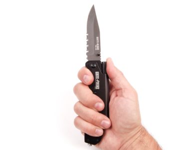 What I Love & Hate About the BriteStrike Brite-Blade Tactical Lighted Survival Knife
