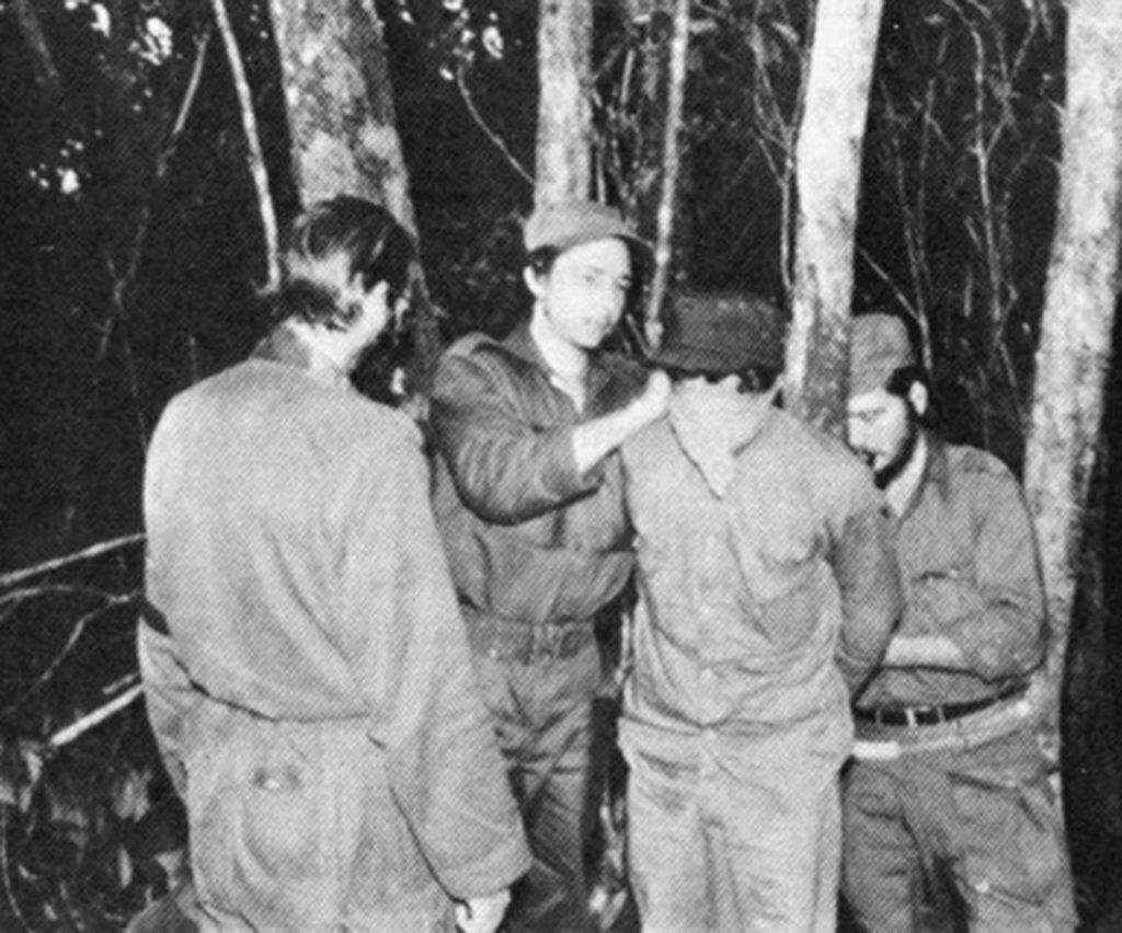 Che Guevara and the M2 Carbine: The Gory Death of a Paradox Che Guevara and the M2 Carbine: The Gory Death of a Paradox