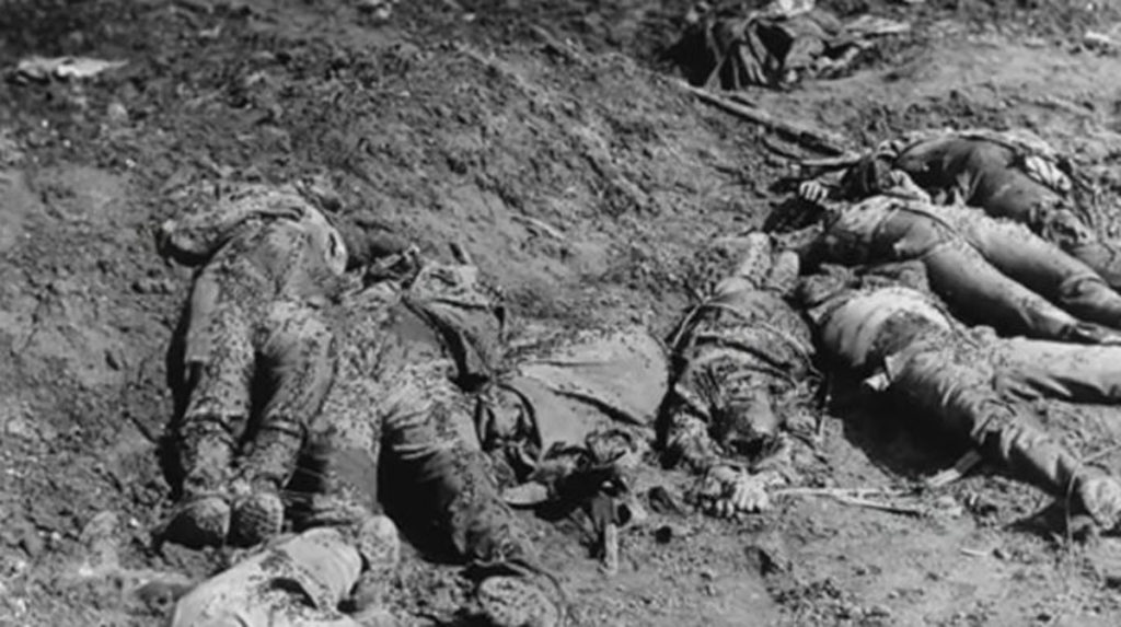 A Maxim Gun, an Abandoned French Tank, and One Determined American A Maxim Gun, an Abandoned French Tank, and One Determined American