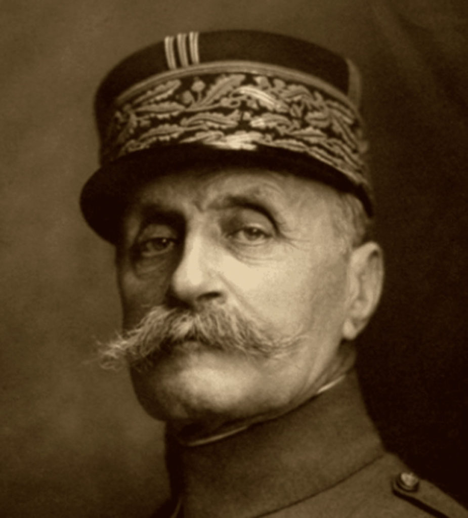 A Maxim Gun, an Abandoned French Tank, and One Determined American A Maxim Gun, an Abandoned French Tank, and One Determined American