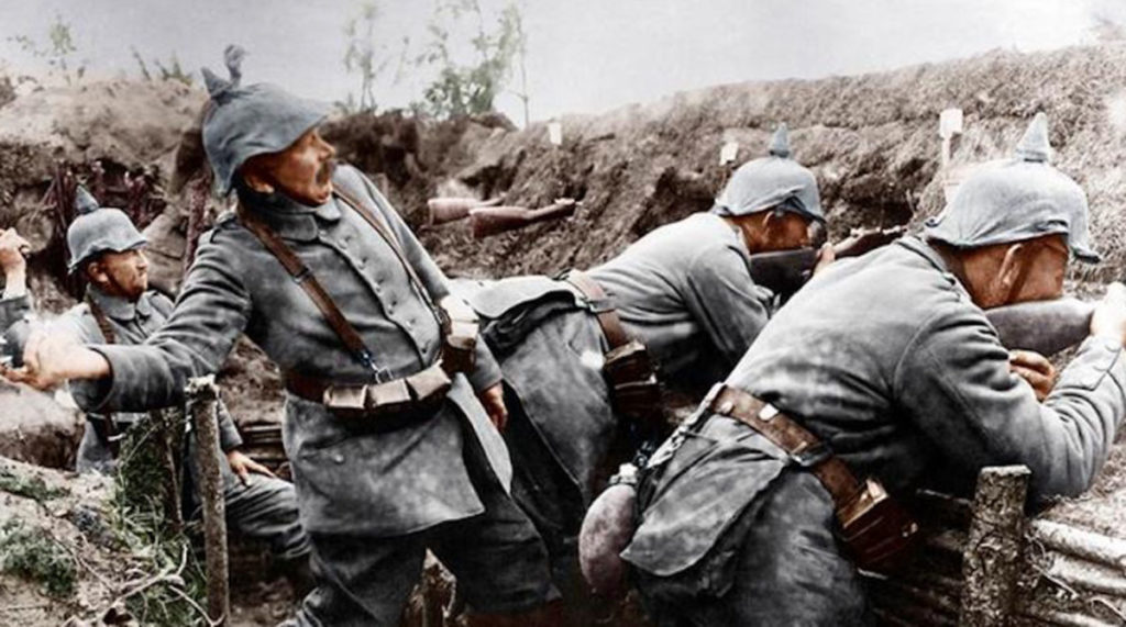 A Maxim Gun, an Abandoned French Tank, and One Determined American A Maxim Gun, an Abandoned French Tank, and One Determined American