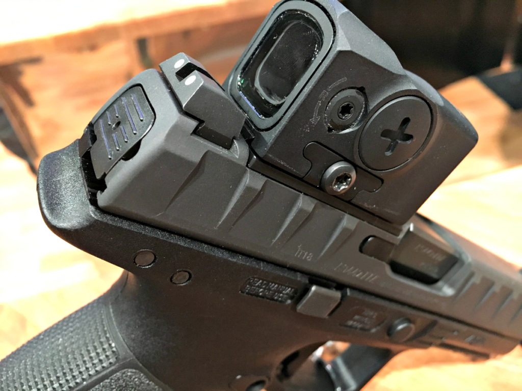 Aimpoint ACRO P-1 : A True Pistol Optic - SHOT Show 2019 Aimpoint ACRO P-1 : A True Pistol Optic - SHOT Show 2019