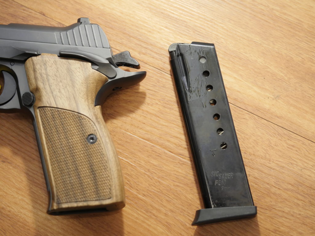 SIG's New P210 Standard & Coyote Tan P365 - NRA 2019 SIG's New P210 Standard & Coyote Tan P365 - NRA 2019
