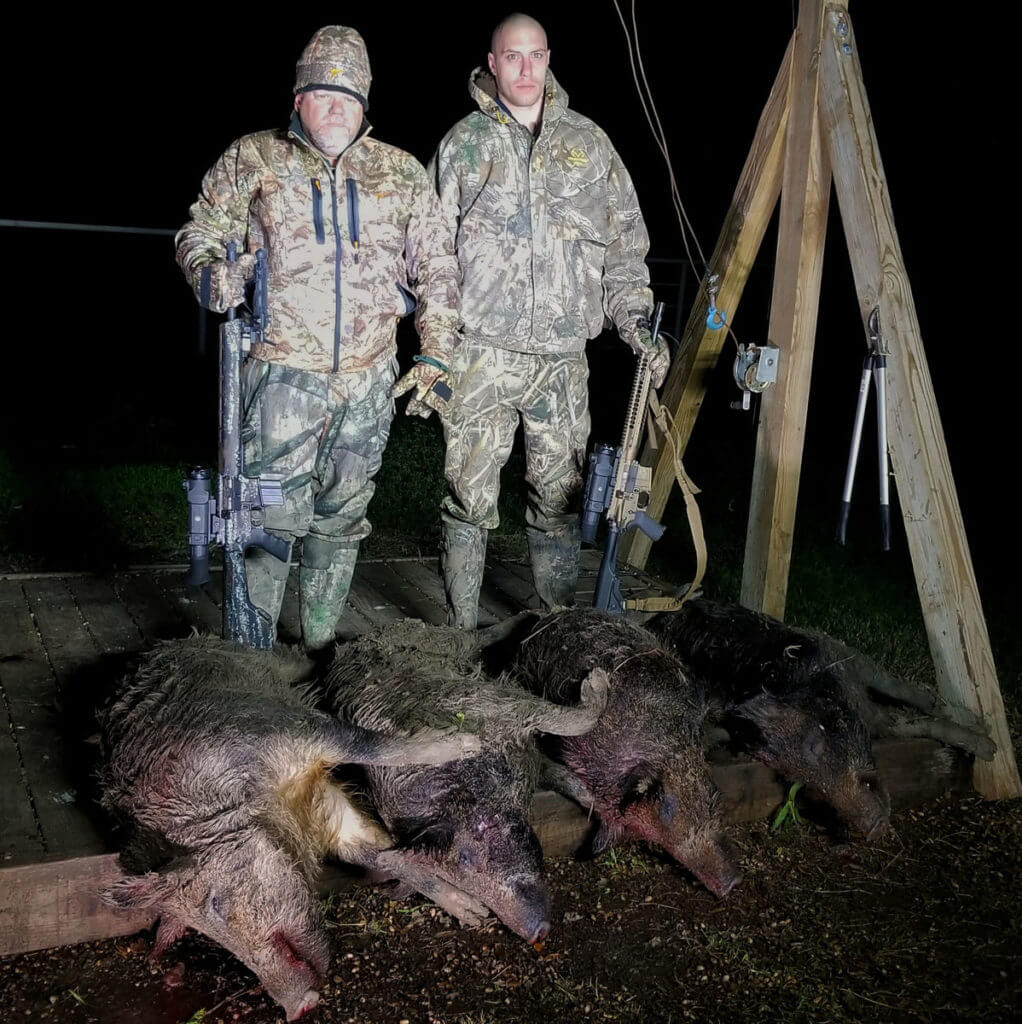Brenton USA’s Ranger Carbon Hunter Goes Hog Hunting Brenton USA’s Ranger Carbon Hunter Goes Hog Hunting