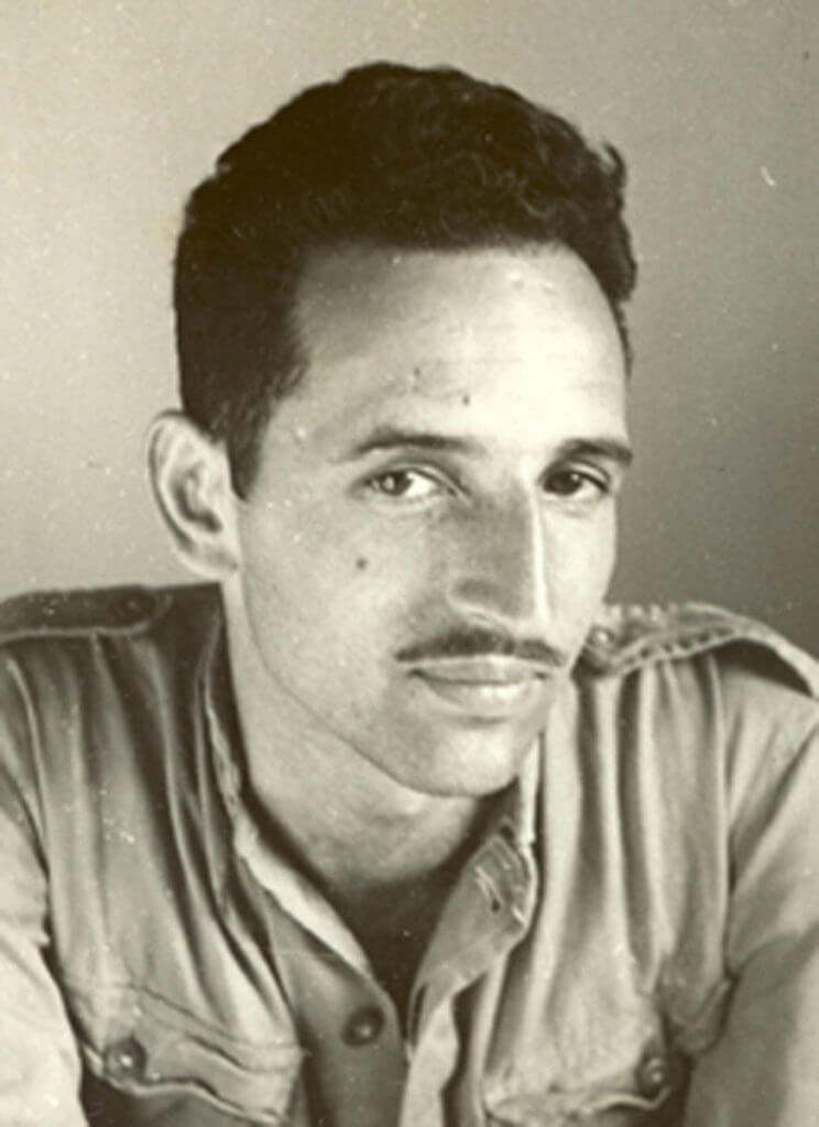 Alberto Bravo’s Uzi: The Black Widow’s Prey Alberto Bravo’s Uzi: The Black Widow’s Prey