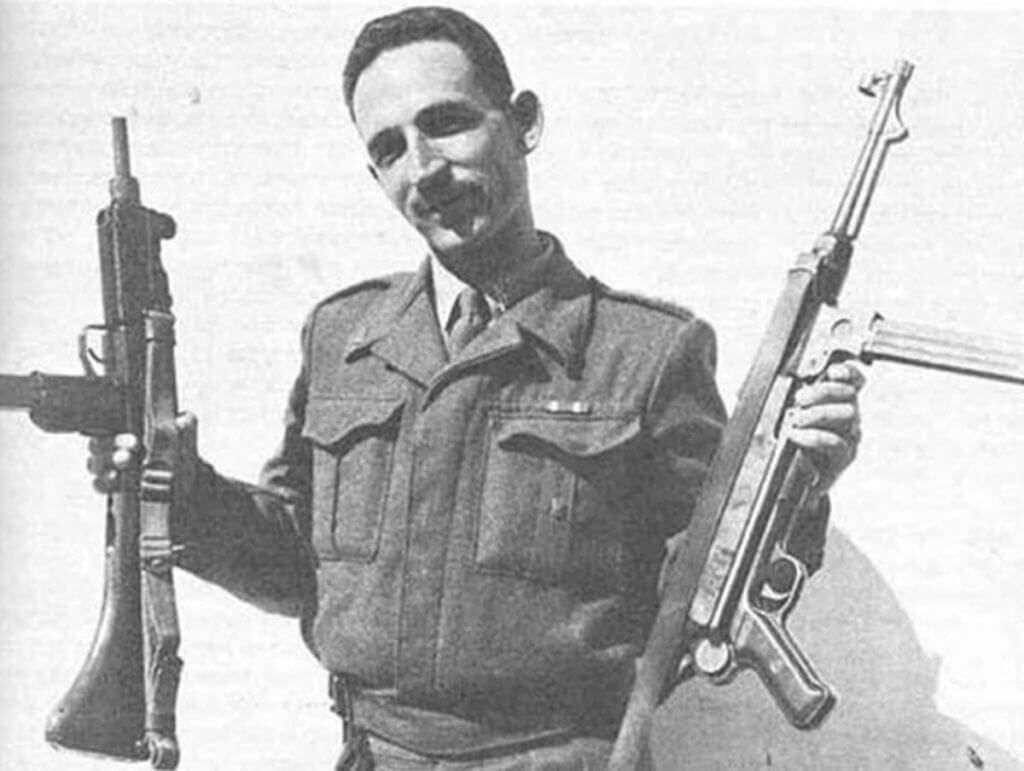 Alberto Bravo’s Uzi: The Black Widow’s Prey Alberto Bravo’s Uzi: The Black Widow’s Prey