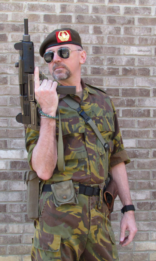 Alberto Bravo’s Uzi: The Black Widow’s Prey Alberto Bravo’s Uzi: The Black Widow’s Prey