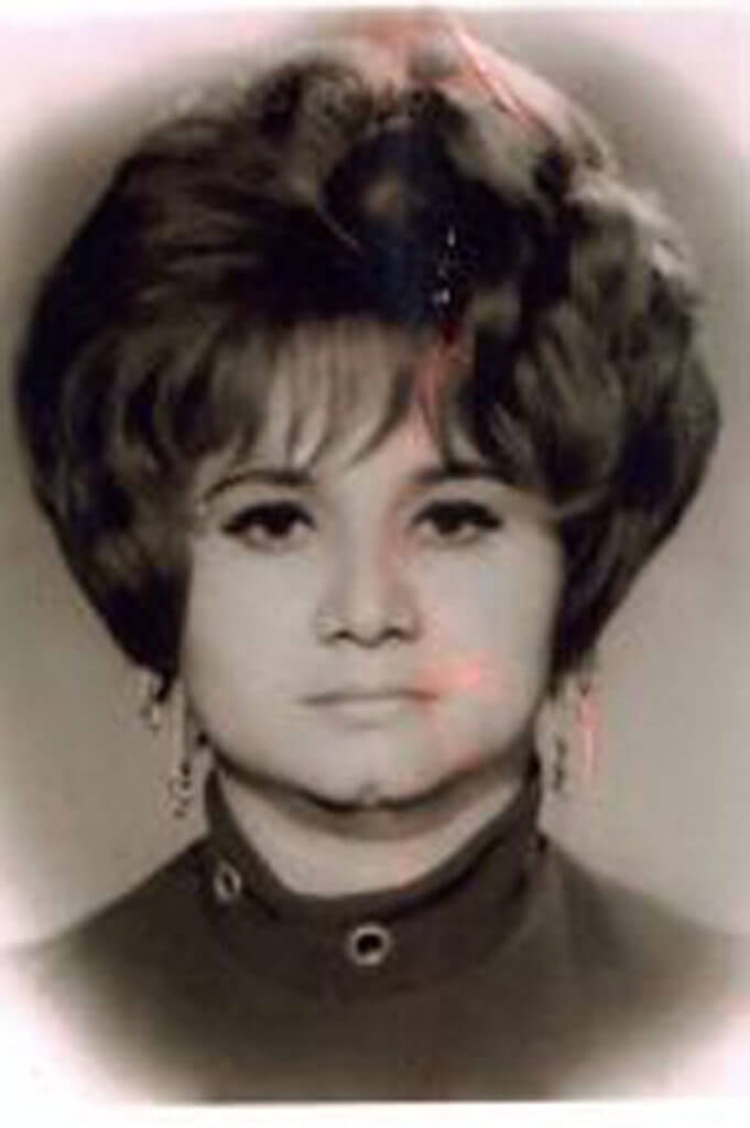 Alberto Bravo’s Uzi: The Black Widow’s Prey Alberto Bravo’s Uzi: The Black Widow’s Prey