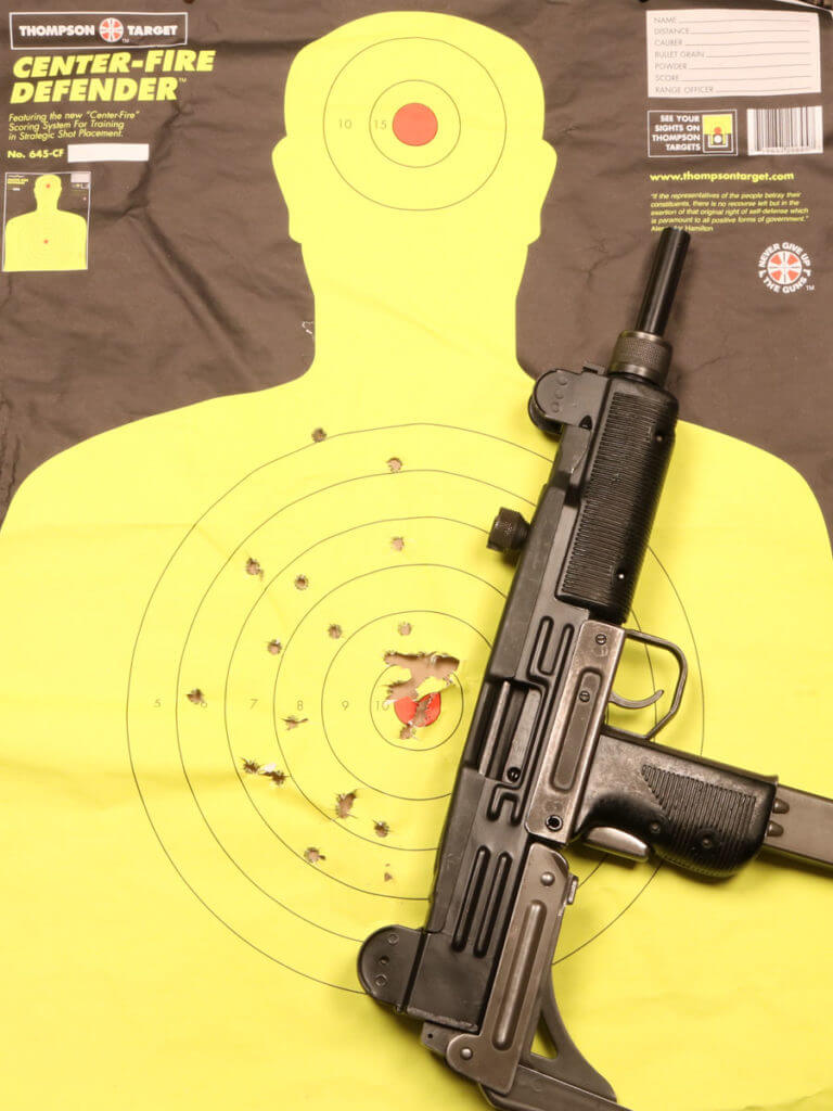 Alberto Bravo’s Uzi: The Black Widow’s Prey Alberto Bravo’s Uzi: The Black Widow’s Prey