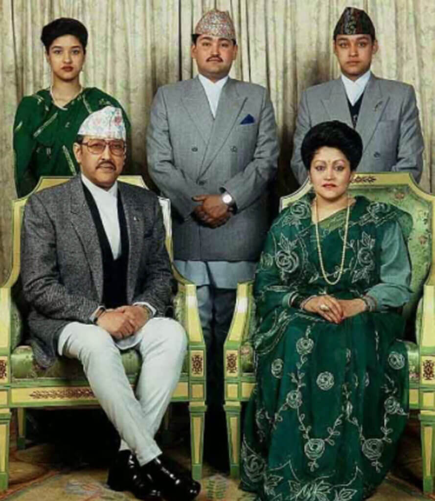 The Shootout That Toppled a Monarchy The Shootout That Toppled a Monarchy