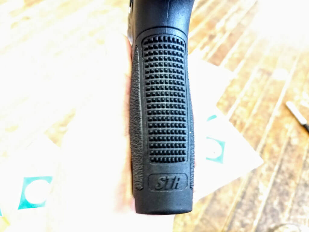 Stoeger STR-9 Review: The Everyman of Concealed Carry Stoeger STR-9 Review: The Everyman of Concealed Carry