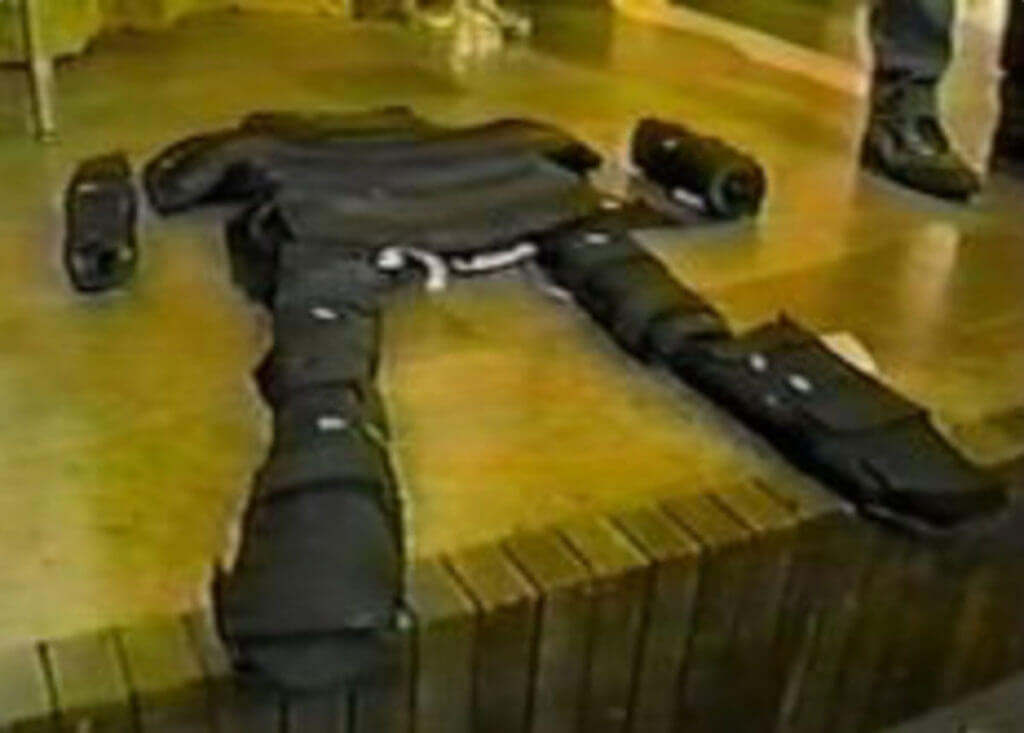 Guns of the North Hollywood Shootout: Life Imitates Art Guns of the North Hollywood Shootout: Life Imitates Art