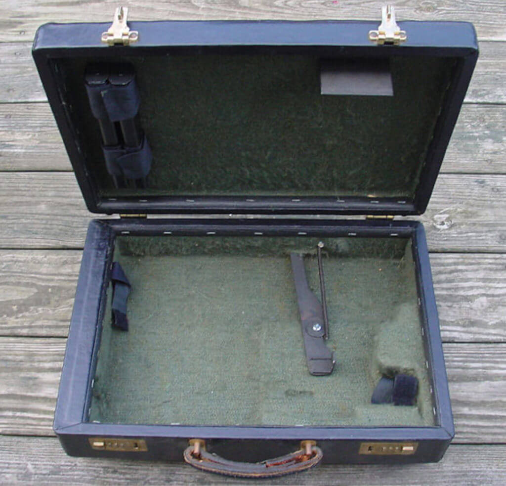 The Manliest Actor in Hollywood and the Machinegun that Almost Killed Him The Manliest Actor in Hollywood and the Machinegun that Almost Killed Him