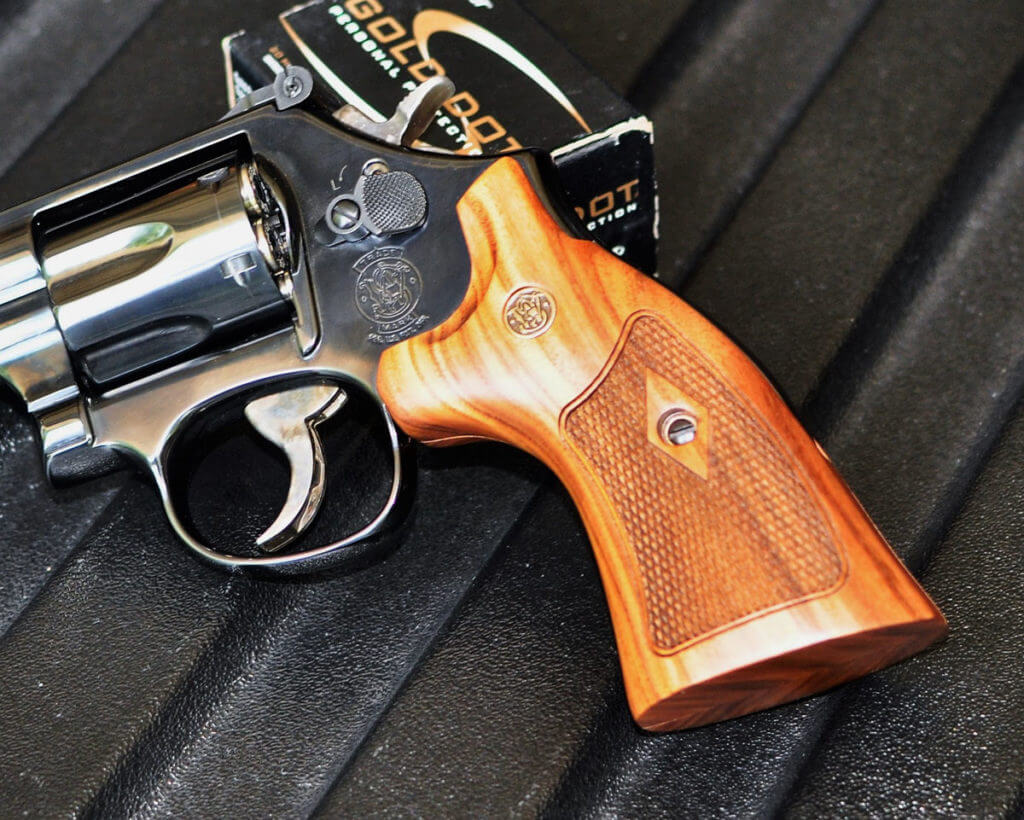 Smith & Wesson Model 19 Classic – Return of the Combat Magnum